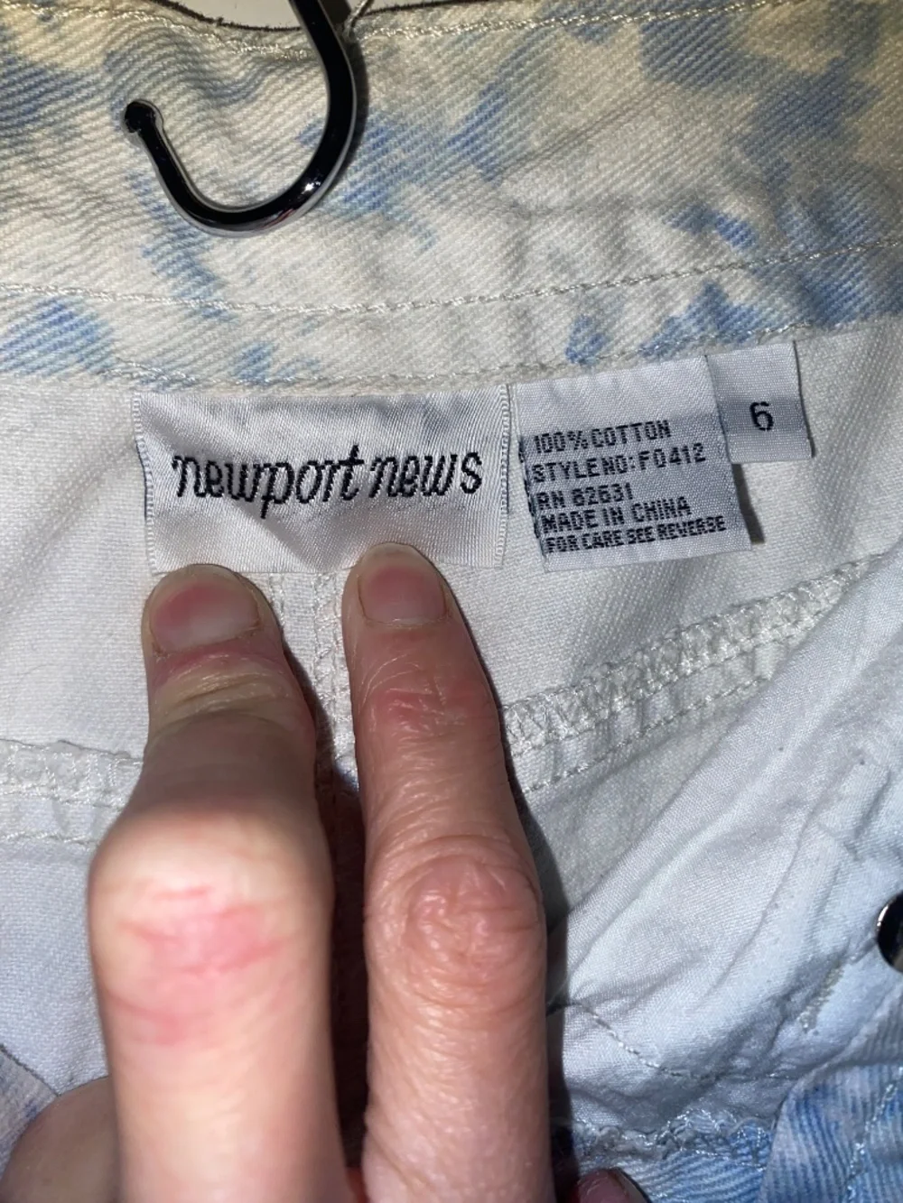 VintageNewport Denim - Picture 4 of 4